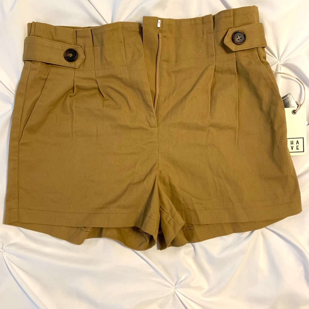 Have brand khaki shorts